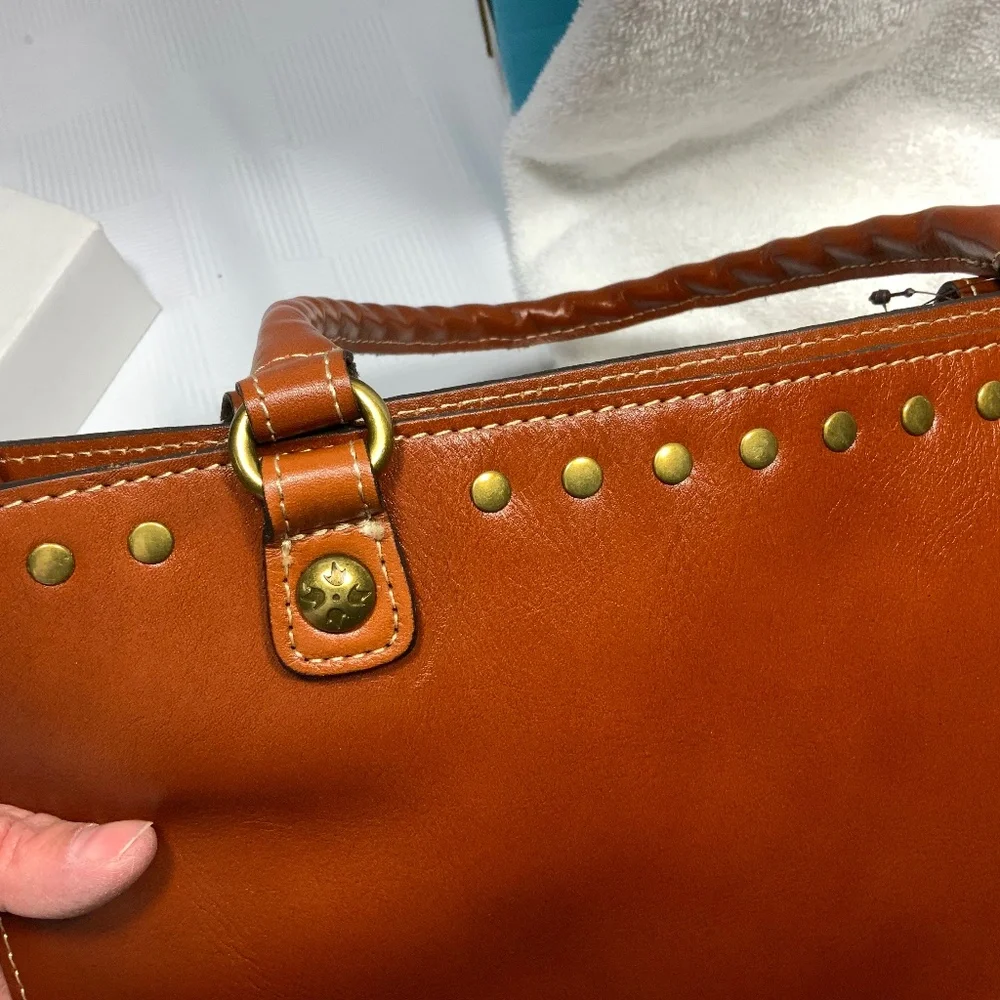 NWT - Patricia Nash Zancona Tan Leather Tote